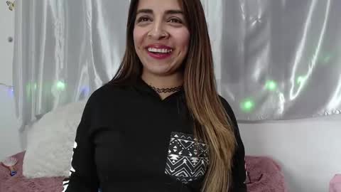 amelie brown online show from 13, 2, 2025