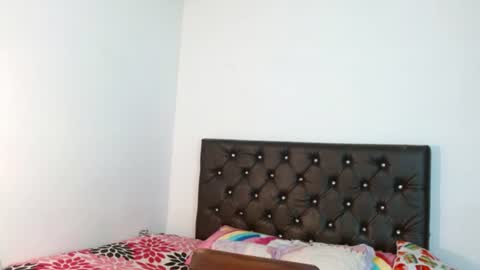 Snapshot of ameliejoness_ chatting on 21, 7, 2026 Ameliejoness online show from 21, 7, 2026