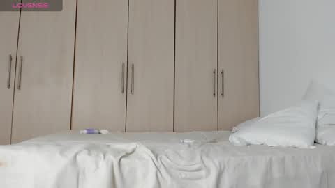 Snapshot of amellove chatting on 25, 2, 2025 Amelie gadotx ig online show from 25, 2, 2025