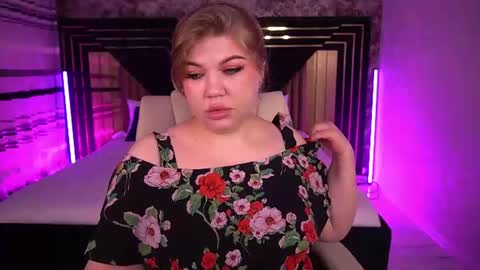 Snapshot of amellywhite chatting on 29, 6, 2026 Alina online show from 29, 6, 2026