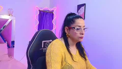 AMELY online show from 15, 10, 2025