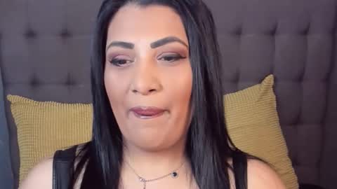 amelycube343767 online show from 11, 1, 2026