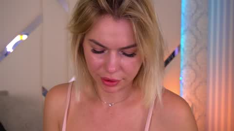 Amely online show from 27, 12, 2024