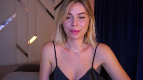 Amely online show from 11, 1, 2025