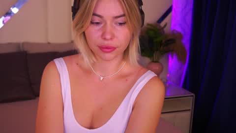 Amely online show from 29, 1, 2025