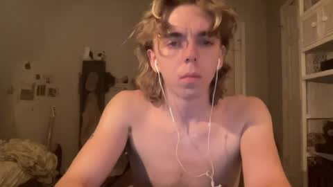 Snapshot of americanclown chatting on 8, 7, 2026 americanclown online show from 8, 7, 2026