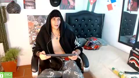 Snapshot of amethystshadow chatting on 23, 7, 2026 amethystshadow online show from 23, 7, 2026
