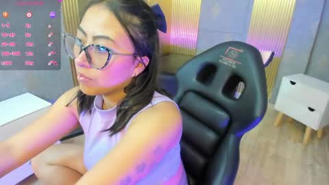 Snapshot of amhira_tay chatting on 22, 5, 2026 amhira_tay online show from 22, 5, 2026