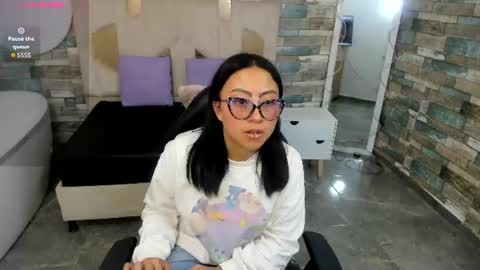 amhira_tay online show from 14, 7, 2026