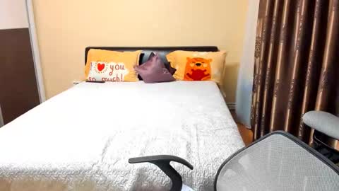 Amidalla online show from 1, 11, 2025