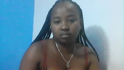 Snapshot of amielle_01 chatting on 14, 6, 2026 amielle_01 online show from 14, 6, 2026