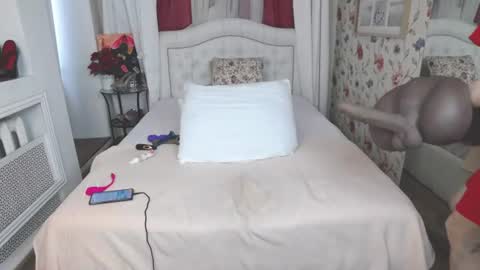Snapshot of amihotgranny chatting on 1, 8, 2026 Ami online show from 1, 8, 2026