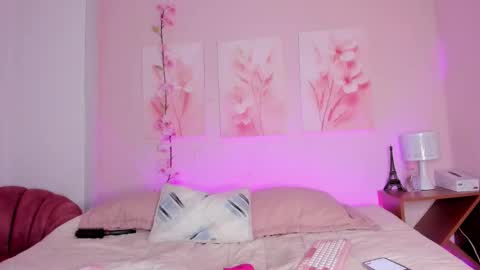 Snapshot of amiiclark chatting on 23, 3, 2026 AmiiClark online show from 23, 3, 2026