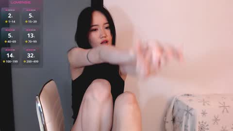 AmiliYan online show from 10, 1, 2025