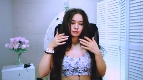 AmiMeow  online show from 21, 4, 2026