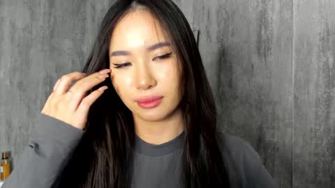 Amina online show from 7, 12, 2024