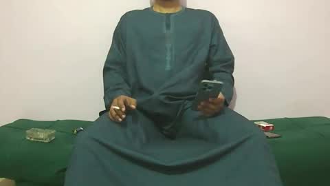 Snapshot of amir_elaraby chatting on 2, 10, 2025 Amir online show from 2, 10, 2025