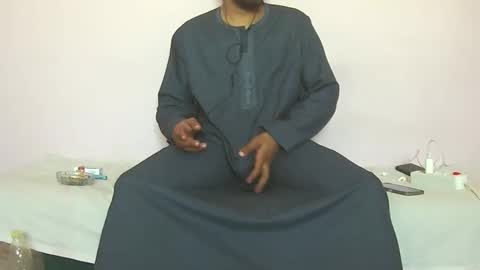 Snapshot of amir_elaraby chatting on 7, 10, 2025 Amir online show from 7, 10, 2025