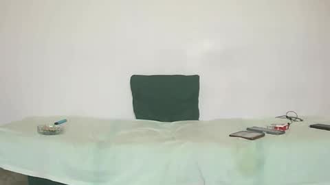 Snapshot of amir_elaraby chatting on 8, 10, 2025 Amir online show from 8, 10, 2025