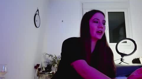 AmiraSkai online show from 30, 1, 2025