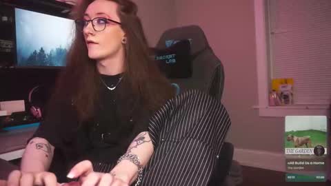   Am-er-in online show from 8, 11, 2025