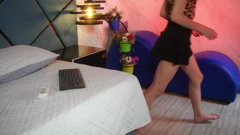 ammy durand online show from 20, 4, 2026