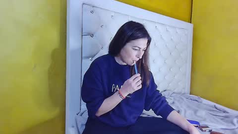 Snapshot of amnatylor chatting on 16, 12, 2024 CRYS online show from 16, 12, 2024