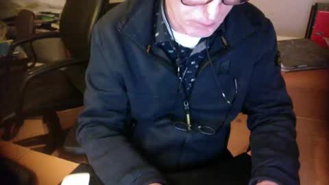 Amor2200 online show from 2, 2, 2025