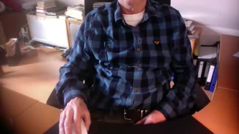 Snapshot of amor2200 chatting on 12, 3, 2026 Amor2200 online show from 12, 3, 2026