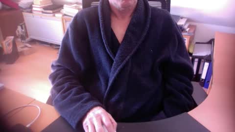 Snapshot of amor2200 chatting on 22, 3, 2026 Amor2200 online show from 22, 3, 2026