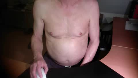 Snapshot of amor2200 chatting on 2, 4, 2026 Amor2200 online show from 2, 4, 2026