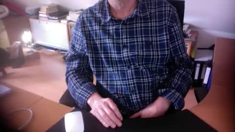 Snapshot of amor2200 chatting on 14, 4, 2026 Amor2200 online show from 14, 4, 2026