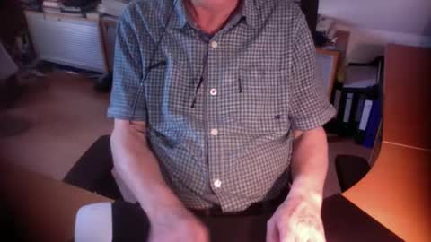 Snapshot of amor2200 chatting on 29, 4, 2026 Amor2200 online show from 29, 4, 2026
