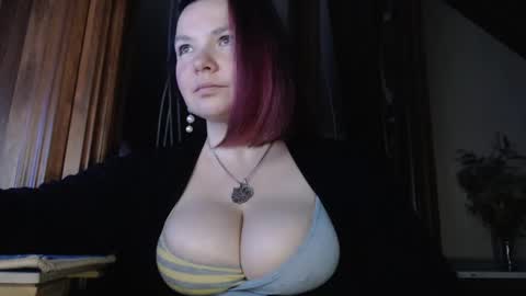 amorelara online show from 31, 1, 2025