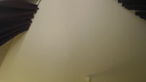 Snapshot of amoremeoww chatting on 23, 1, 2025 miss unforgettable online show from 23, 1, 2025