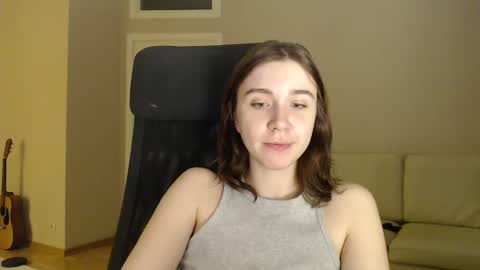 Snapshot of amoremeoww chatting on 1, 3, 2025 miss unforgettable online show from 1, 3, 2025