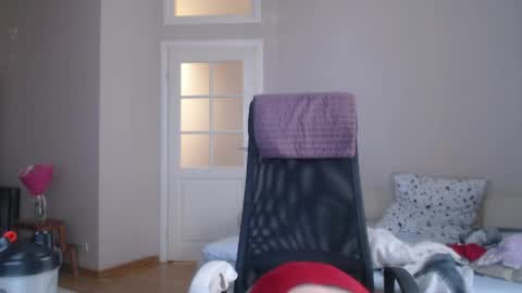 Snapshot of amoremeoww chatting on 6, 4, 2026 miss unforgettable online show from 6, 4, 2026