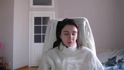 Snapshot of amoremeoww chatting on 11, 4, 2026 miss unforgettable online show from 11, 4, 2026