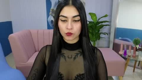 Snapshot of amy_lovelydoll chatting on 25, 5, 2026 Amy online show from 25, 5, 2026