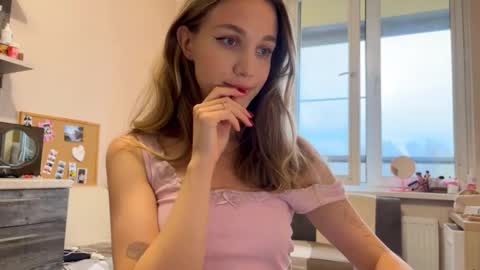 Snapshot of amy_meoww chatting on 30, 10, 2025 amy_meoww online show from 30, 10, 2025