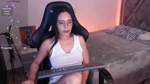 Mia Cristancho online show from 26, 3, 2026