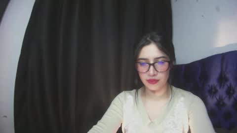 Snapshot of amy_swan09 chatting on 21, 2, 2025 Amy online show from 21, 2, 2025