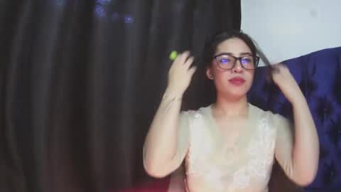 Snapshot of amy_swan09 chatting on 21, 2, 2025 Amy online show from 21, 2, 2025