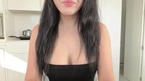 Snapshot of amyalwayshere chatting on 18, 1, 2026 girl next door named Amy online show from 18, 1, 2026