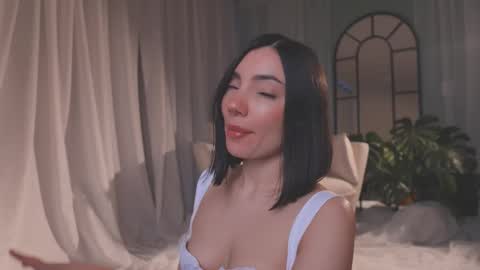 Amy Armstrong online show from 6, 2, 2026