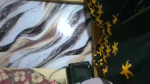 Snapshot of amyatche chatting on 11, 6, 2026 Amyatche online show from 11, 6, 2026