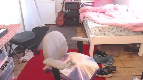 Trashely Gimpson online show from 7, 2, 2025