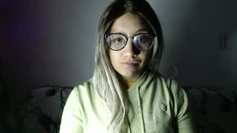 Snapshot of amycosplay99 chatting on 1, 1, 2025 amycosplay99 online show from 1, 1, 2025