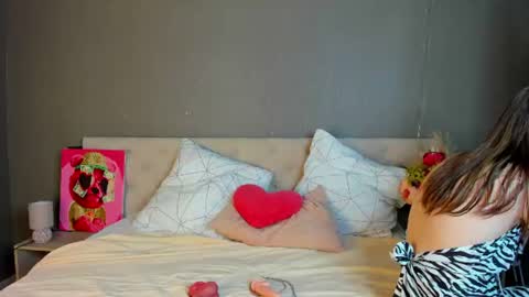Amy online show from 12, 7, 2026