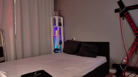 amylanee online show from 13, 2, 2026